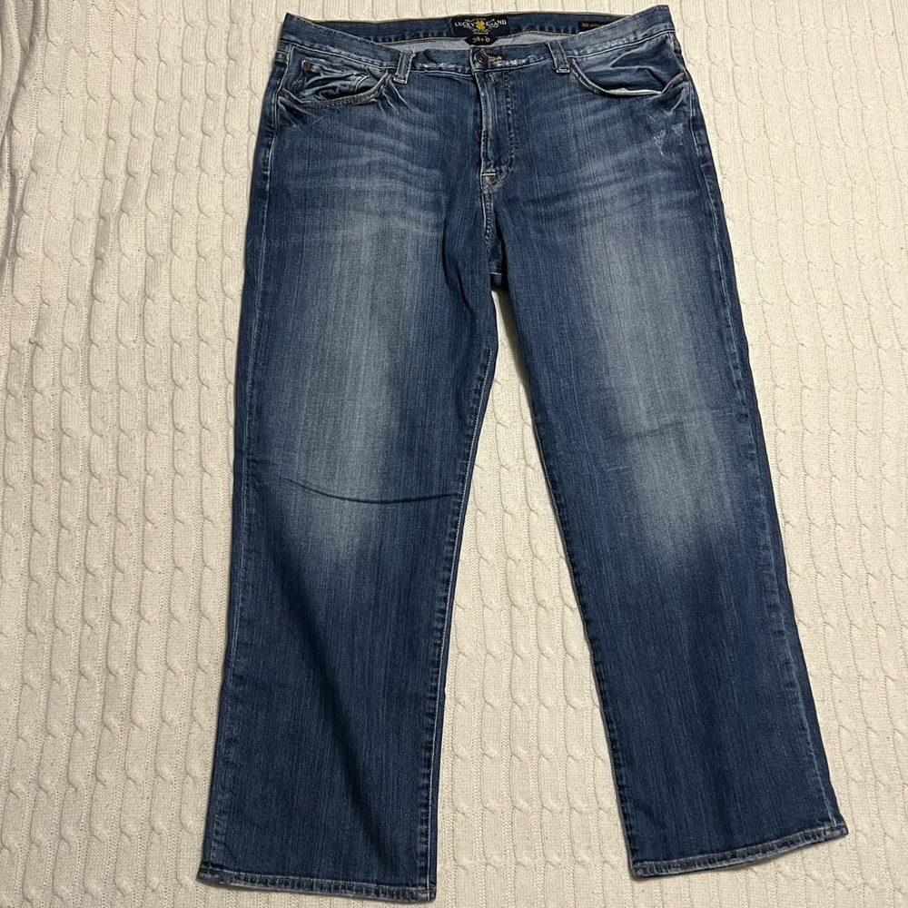 Lucky Brand 361 Vintage Straight Jeans.  Mens size 38x30